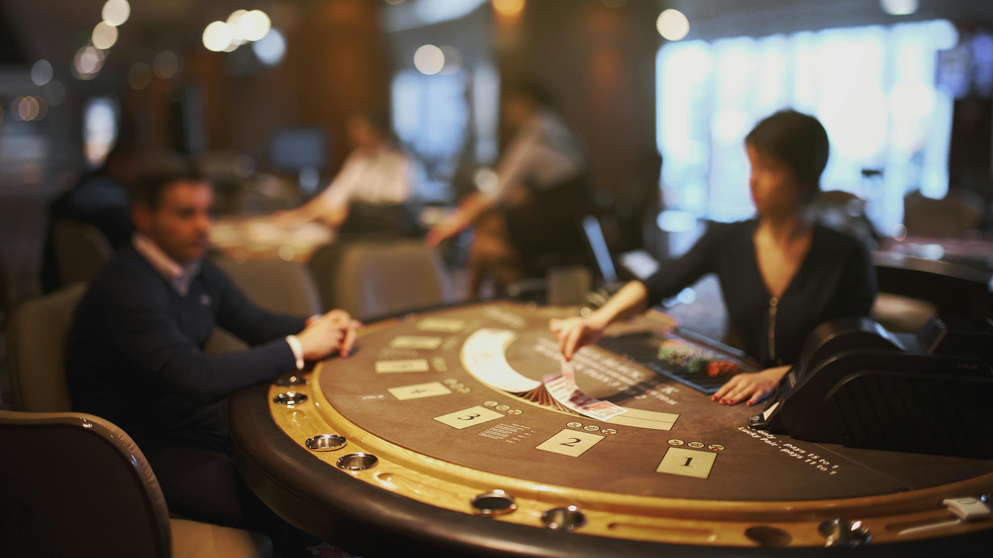 red casino ক্রীড়া কনটেন্টের মধ্যভাগ